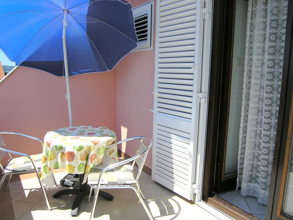 Apartments Murgic Krk Town Exterior foto